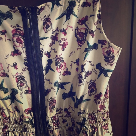 Spring/ Summer Dress - Picture 1 of 4